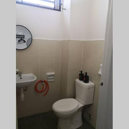 Homestay Tok Ayah, Behrang Jati Kampong Behrang Екстериор снимка
